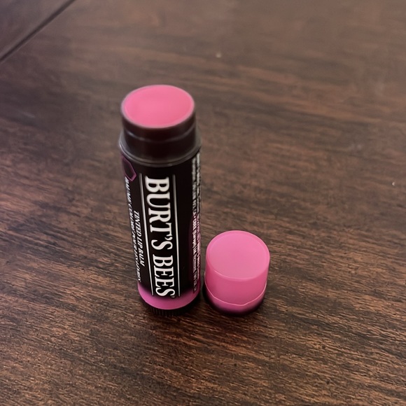 Nyakio Soothing Oil and Burts Bees Sweet Violet Tinted Lip Balm Combo. - Picture 6 of 6